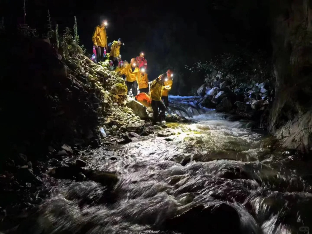 登山客失联9天8夜后终获救，劫后更该反思