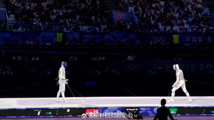 祝贺！张家朗卫冕个人花剑冠军