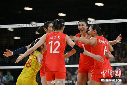 巴黎奥运中国三大球首胜
