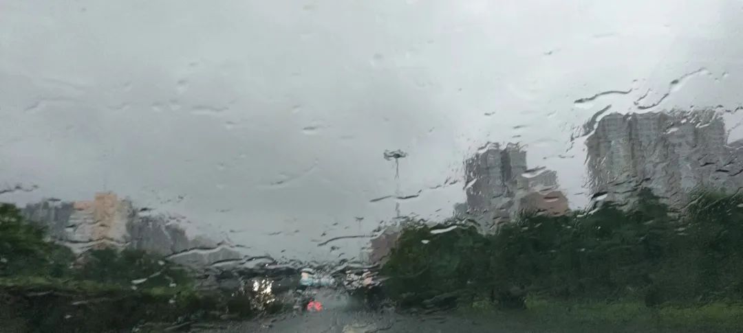 海淀、石景山暴雨橙色预警!北京今晨至白天阴有大雨 局地暴雨 海淀、石景山暴雨橙色预警!北京今晨至白天阴有大雨 局地暴雨