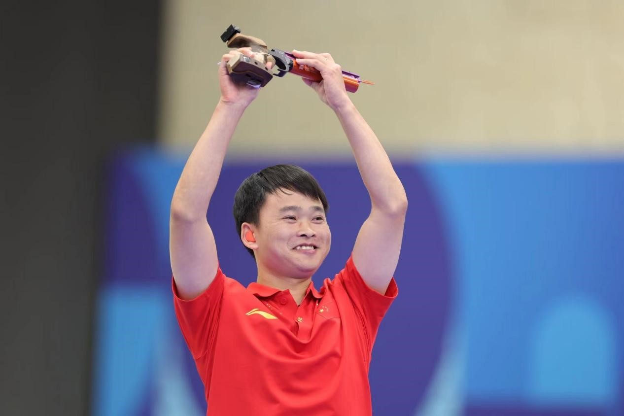 7月30日奥运看点丨“莎头”组合混双冲金 击剑射击力争金牌