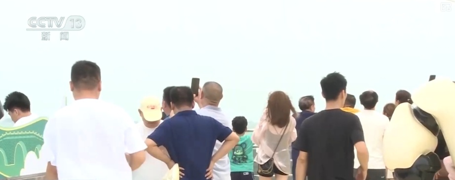 夏日消费市场文化掀“热潮”、文旅频“加热”、交易再“升温”