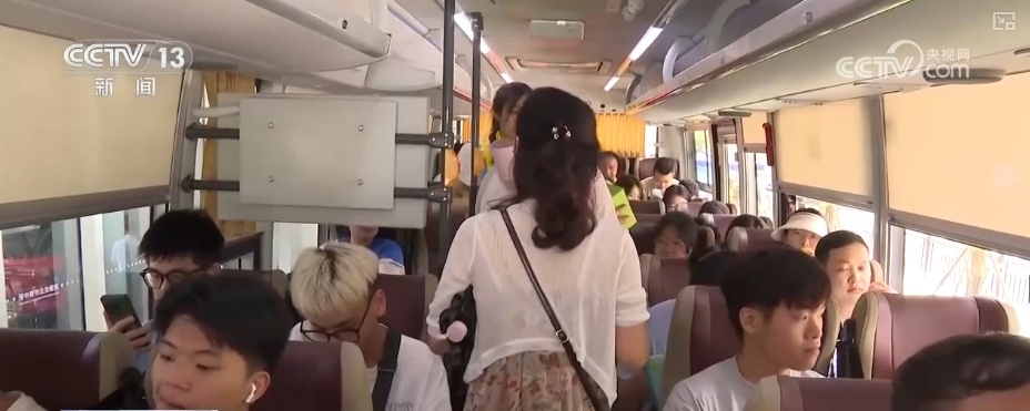 夏日消费市场文化掀“热潮”、文旅频“加热”、交易再“升温”