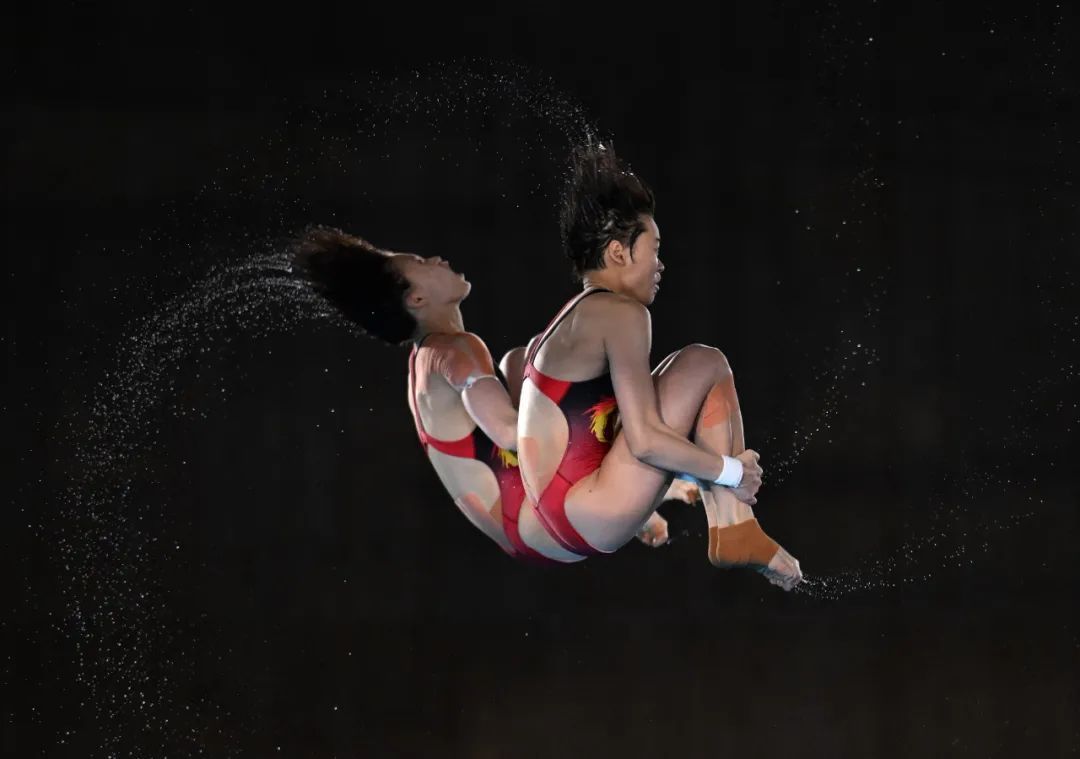 第7金!广东选手全红婵搭档陈芋汐夺女子双人10米跳台冠军 第7金!广东选手全红婵搭档陈芋汐夺女子双人10米跳台冠军