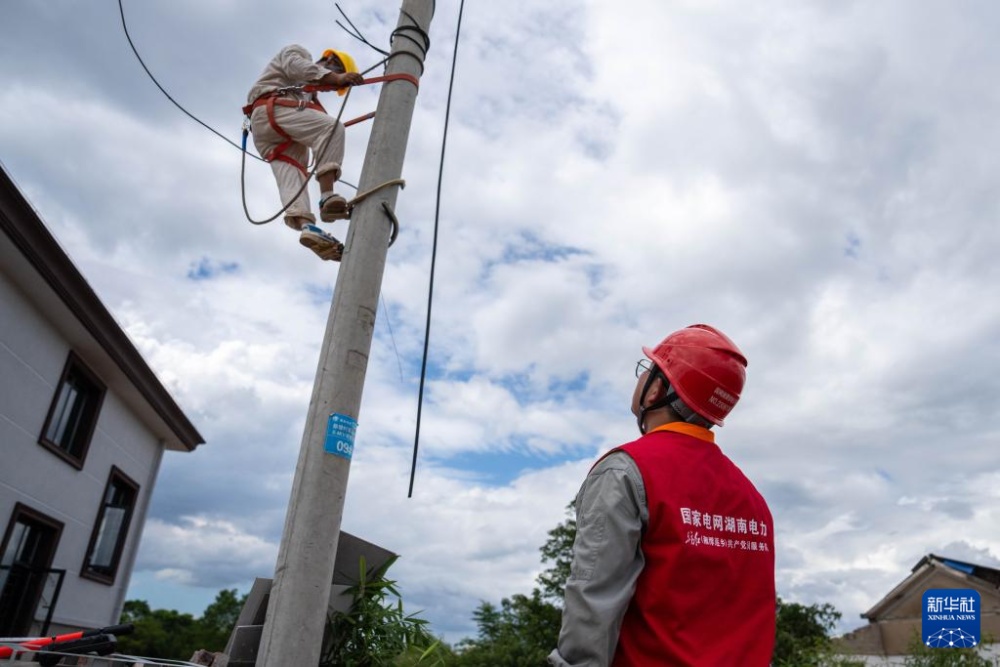 新华视点｜湖南湘潭涓水决口一线观察