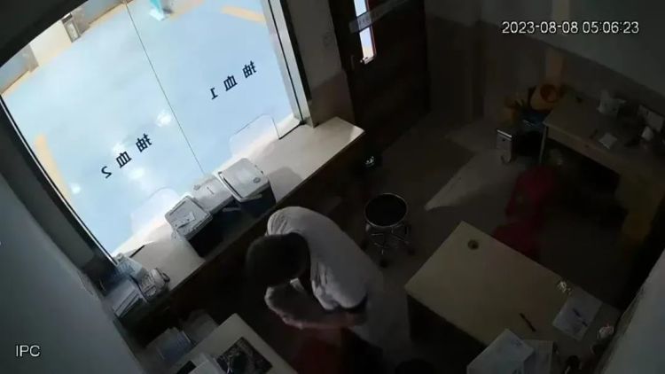 男子帮醉驾妻子稀释血样，判处拘役4个月