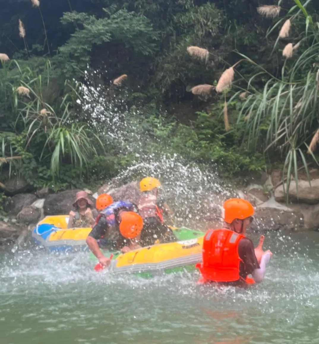 女子颈椎骨折导致全身瘫痪！目前仍在ICU抢救，只因这项“夏日活动”