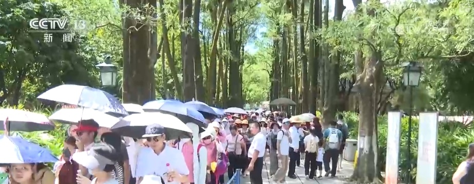 夏日消费市场文化掀“热潮”、文旅频“加热”、交易再“升温”