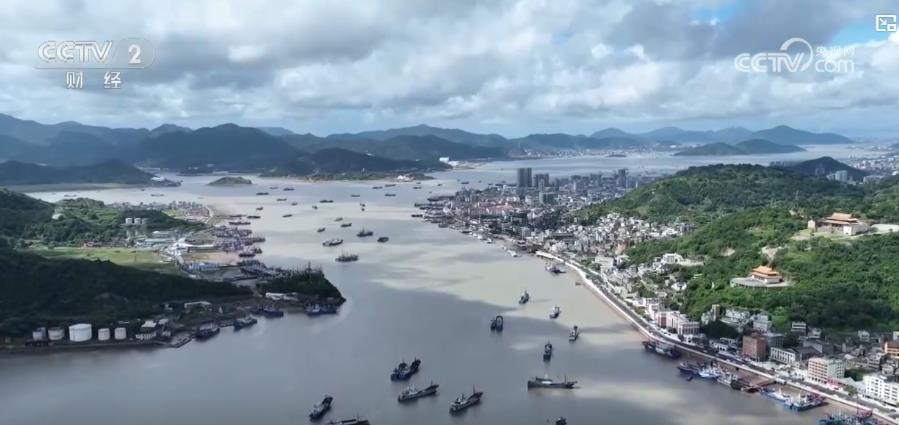 3个月伏季休渔将结束 千余艘渔船等待开渔出海 3个月伏季休渔将结束 千余艘渔船等待开渔出海