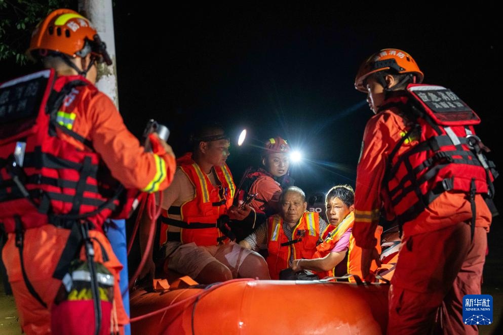 新华视点｜湖南湘潭涓水决口一线观察