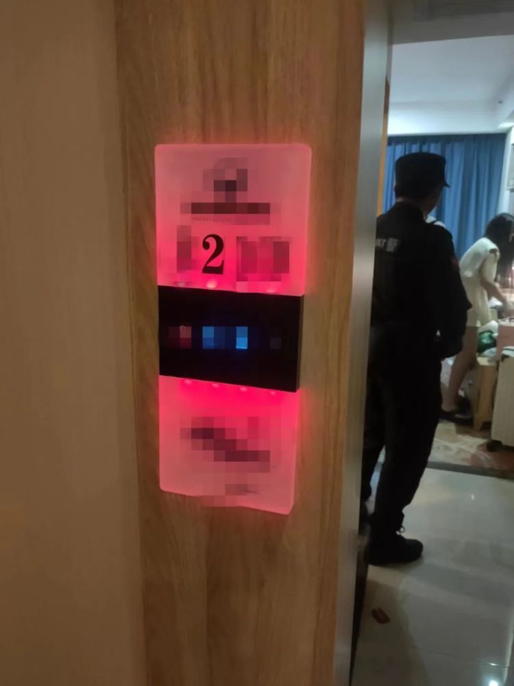 警示！多名男女开房“吸烟”，抓捕现场公布……