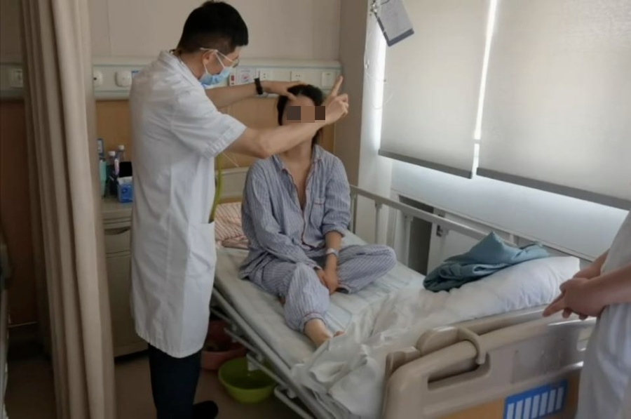 女子颈椎骨折致瘫痪!紧急提醒:这类人群不宜参加→ 女子颈椎骨折致瘫痪!紧急提醒:这类人群不宜参加→