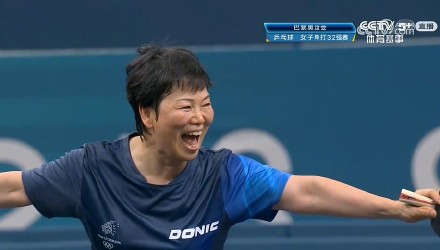 输了的倪夏莲比赢球的孙颖莎还开心