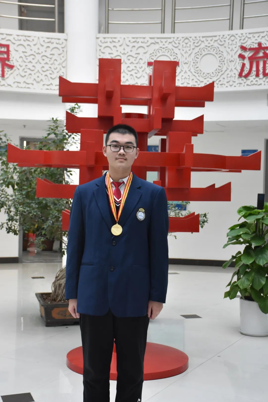 金牌，世界第一！就是这位17岁武汉少年