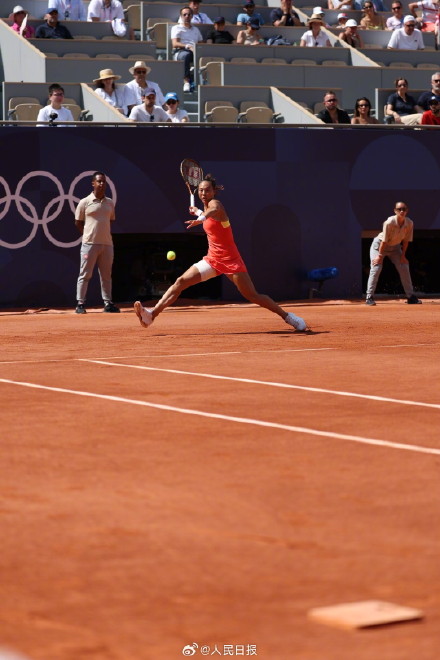 创造历史！郑钦文进决赛