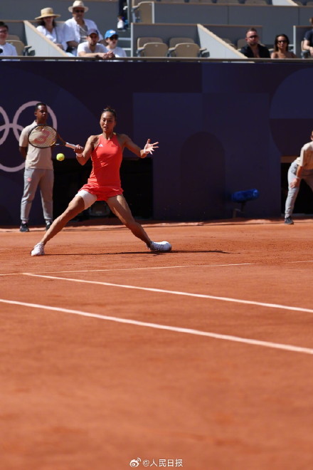 创造历史！郑钦文进决赛