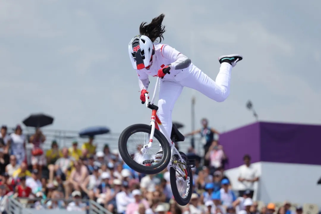 历史首金！18岁川妹子邓雅文实现突破！