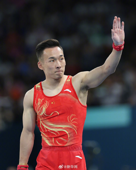 祝贺！张博恒体操个人全能银牌