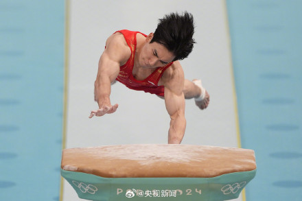 祝贺!中国包揽男子体操全能银牌铜牌! 祝贺!中国包揽男子体操全能银牌铜牌!