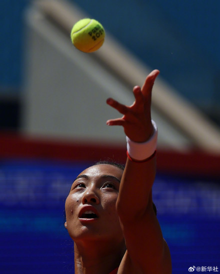 郑钦文晋级奥运四强