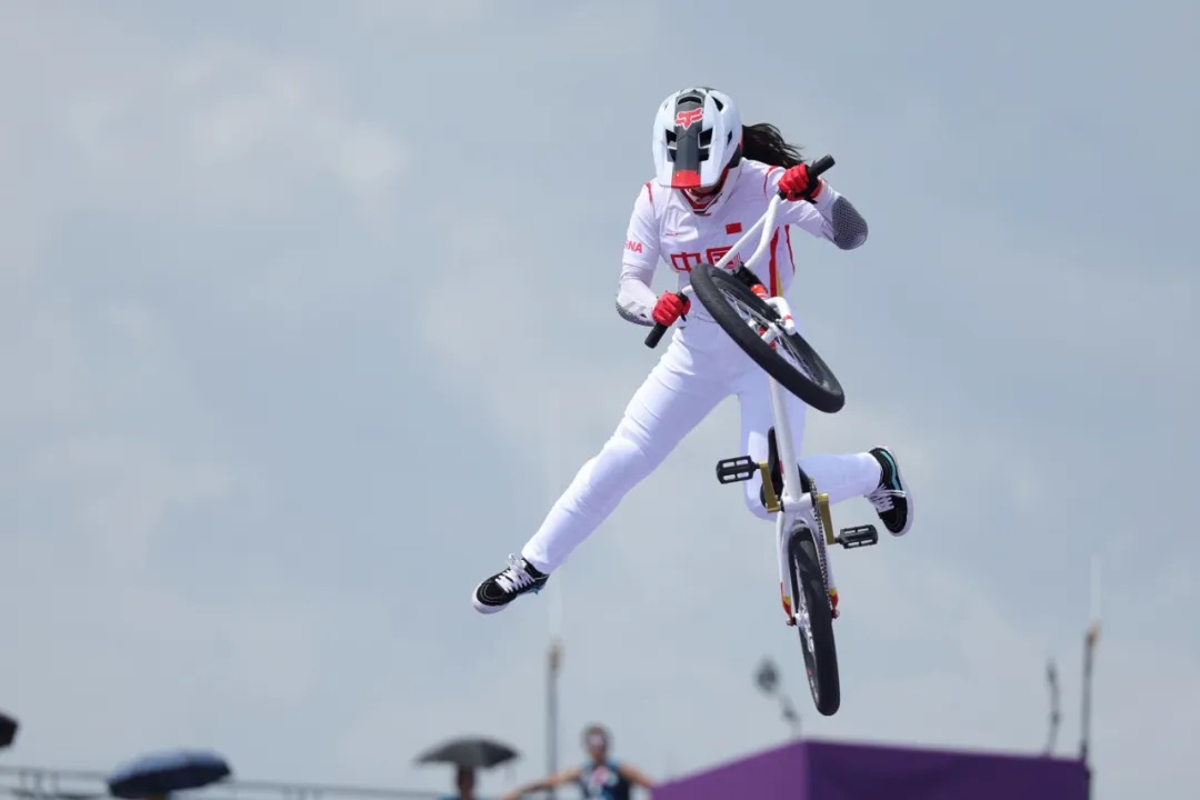 历史首金！18岁川妹子邓雅文实现突破！