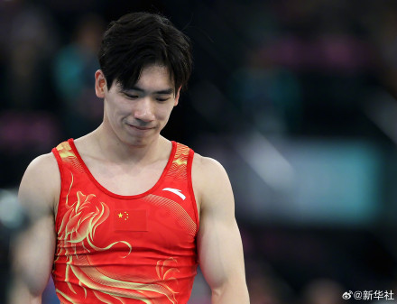 祝贺！张博恒体操个人全能摘银