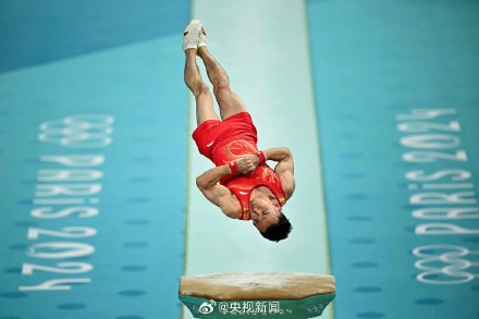 祝贺!中国包揽男子体操全能银牌铜牌! 祝贺!中国包揽男子体操全能银牌铜牌!