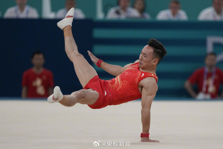 祝贺!中国包揽男子体操全能银牌铜牌! 祝贺!中国包揽男子体操全能银牌铜牌!