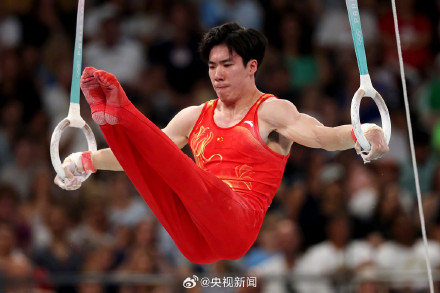 祝贺!中国包揽男子体操全能银牌铜牌! 祝贺!中国包揽男子体操全能银牌铜牌!