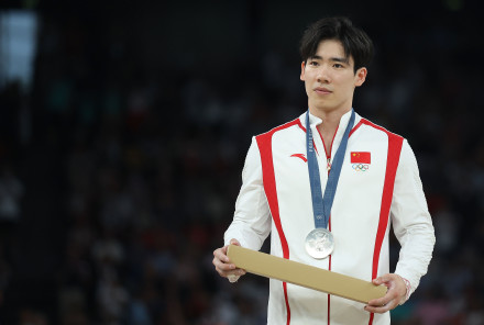 祝贺!张博恒全能银牌肖若腾全能铜牌 祝贺!张博恒全能银牌肖若腾全能铜牌