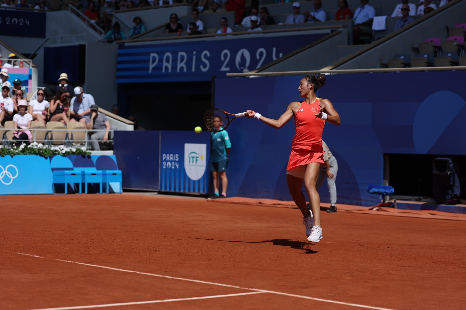 创造历史！郑钦文闯入奥运会网球女单决赛