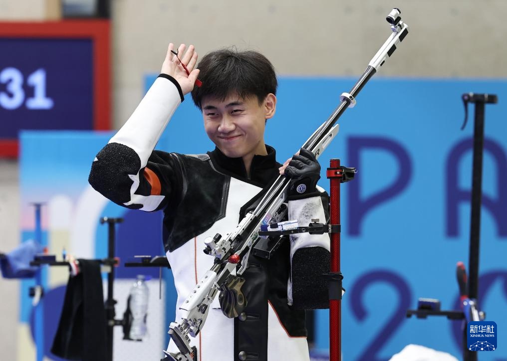 巴黎奥运会 | 射击——男子50米步枪三姿决赛:中国选手刘宇坤夺冠 巴黎奥运会 | 射击——男子50米步枪三姿决赛:中国选手刘宇坤夺冠