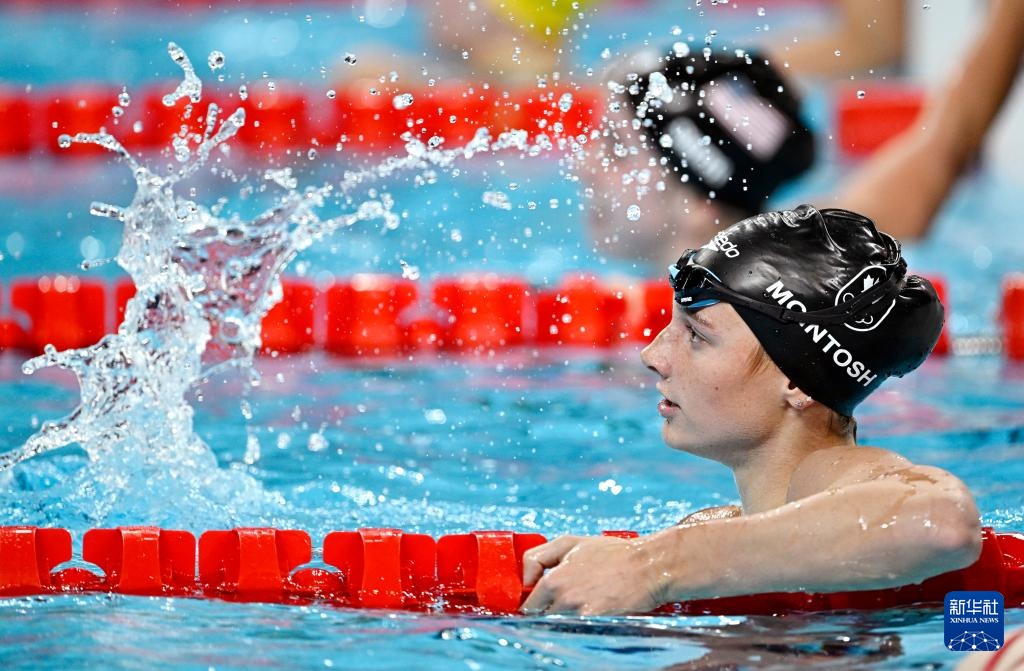 巴黎奥运会｜游泳——女子200米蝶泳张雨霏摘铜