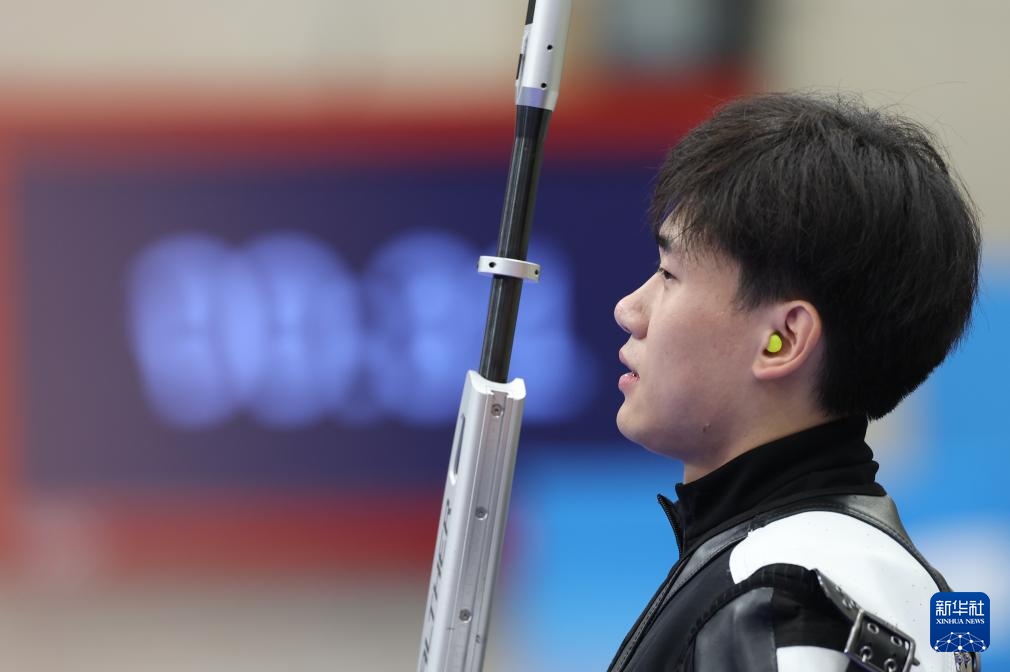 巴黎奥运会 | 射击——男子50米步枪三姿决赛:中国选手刘宇坤夺冠 巴黎奥运会 | 射击——男子50米步枪三姿决赛:中国选手刘宇坤夺冠