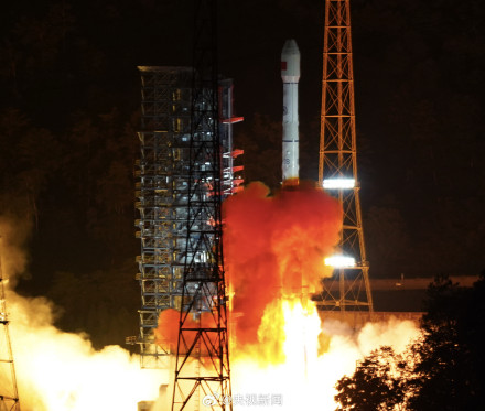 转发祝贺！我国成功发射卫星互联网高轨卫星