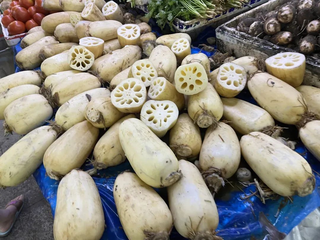 线上抢断货！10元3个，杭州有人天天买！摊主：好这口的可以再等等…