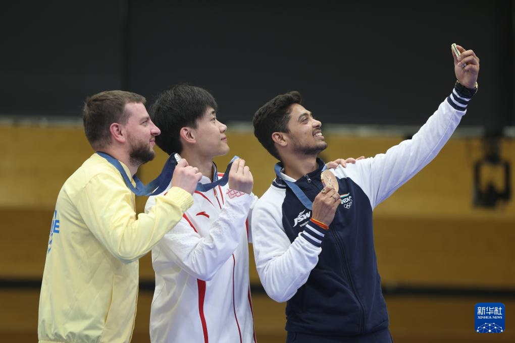 巴黎奥运会 | 射击——男子50米步枪三姿决赛:中国选手刘宇坤夺冠 巴黎奥运会 | 射击——男子50米步枪三姿决赛:中国选手刘宇坤夺冠