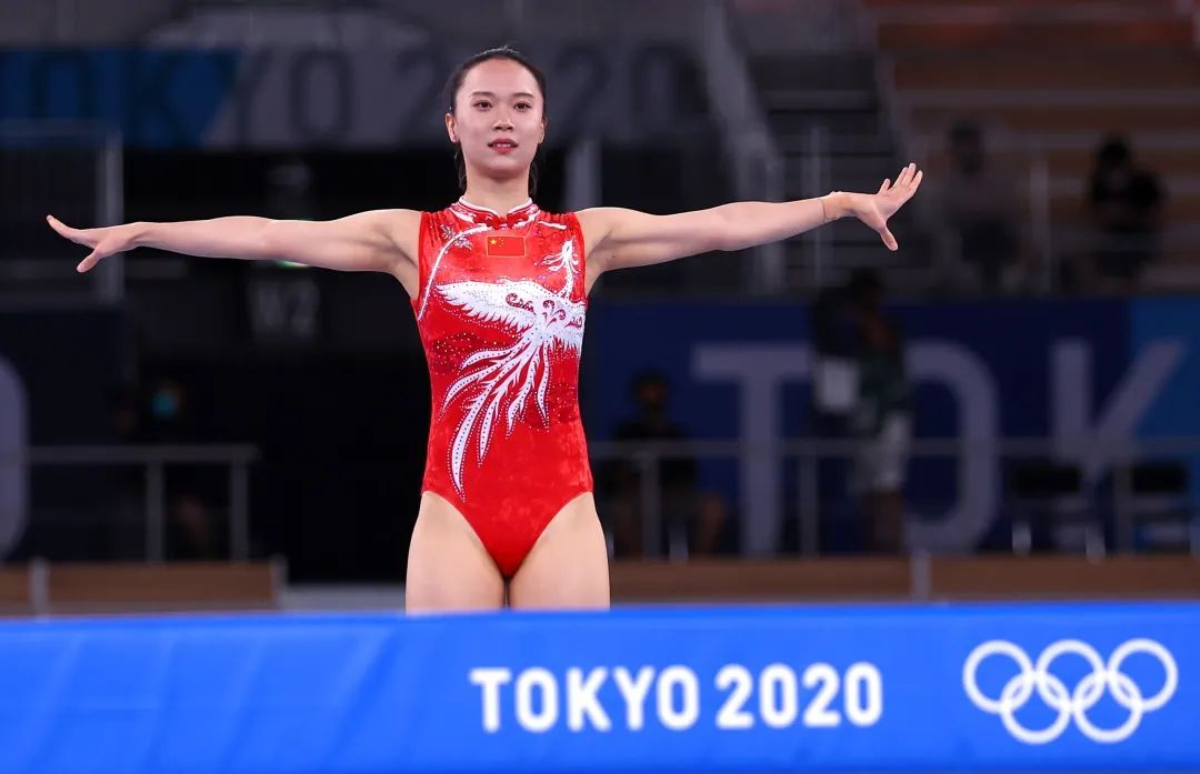稳住 | 腾空16秒！朱雪莹，今晚卫冕之战！