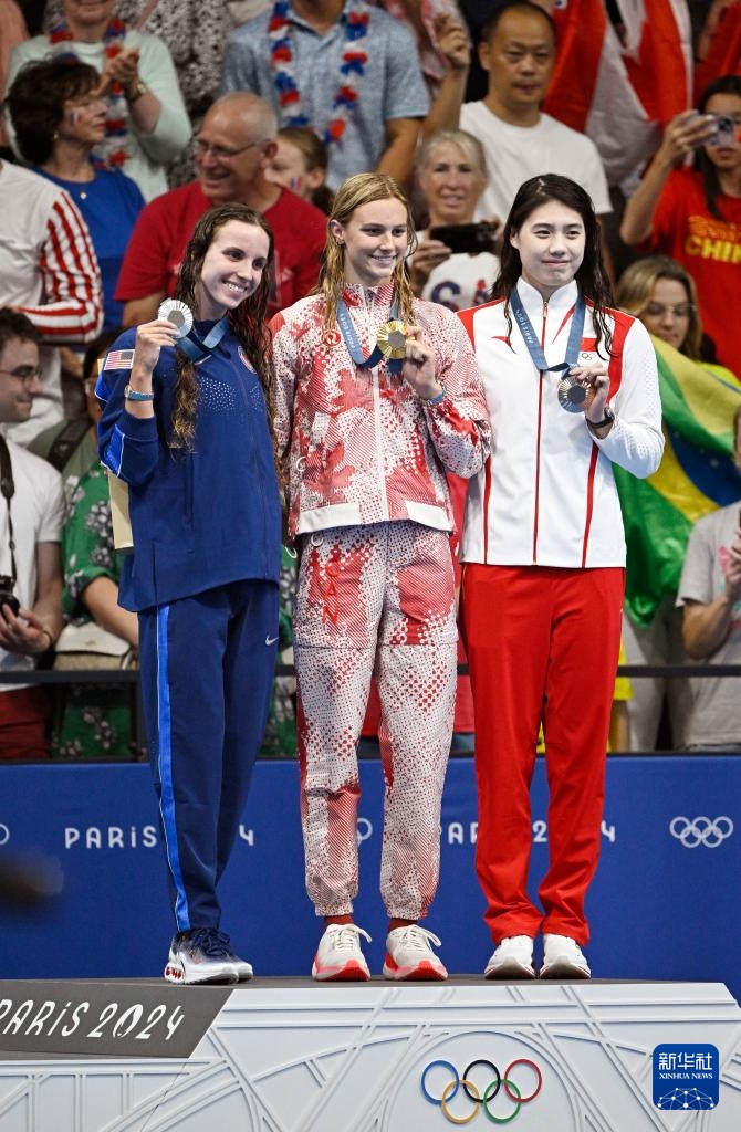 巴黎奥运会｜游泳——女子200米蝶泳张雨霏摘铜