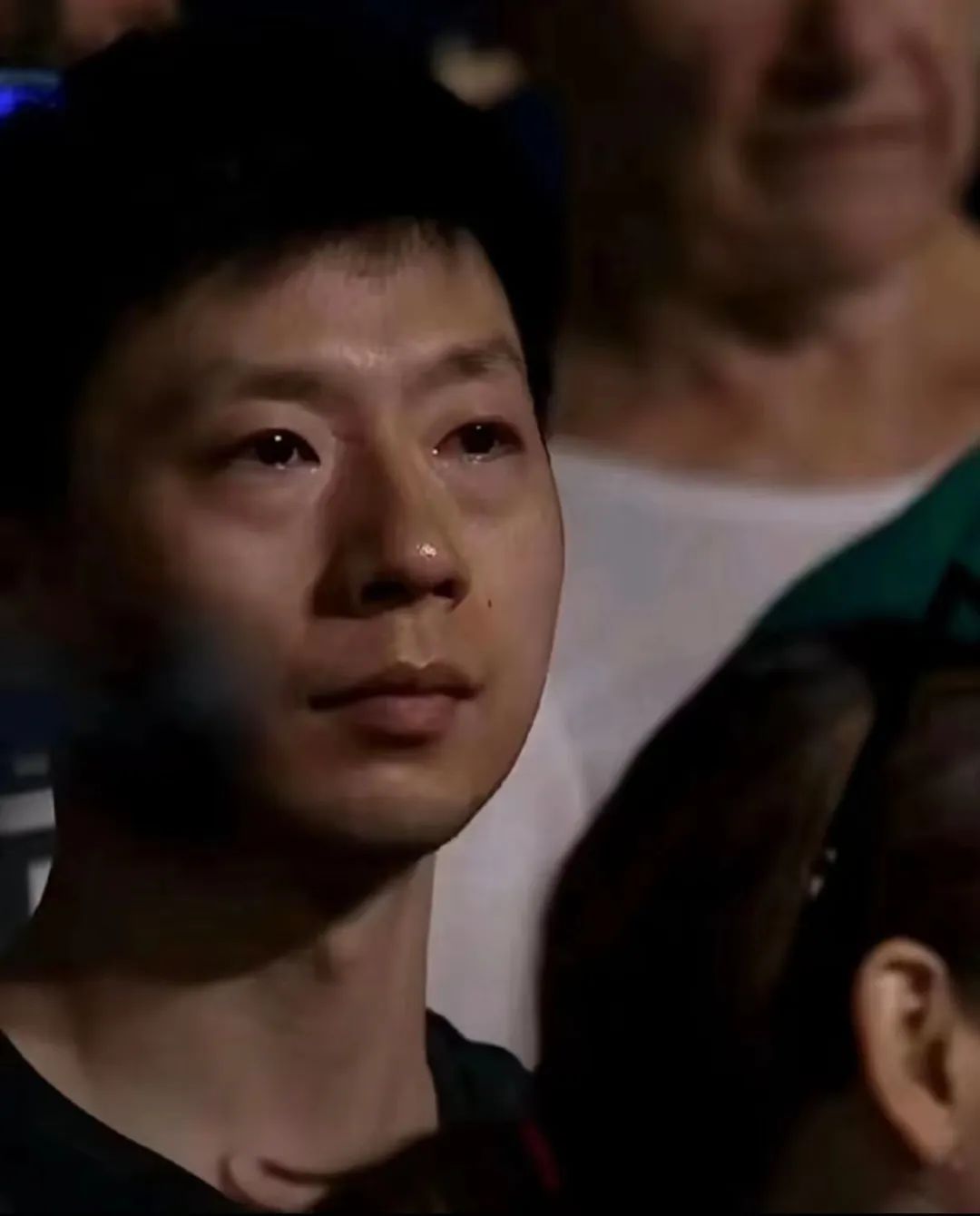 马龙红了的眼眶，让多少人也流泪了！