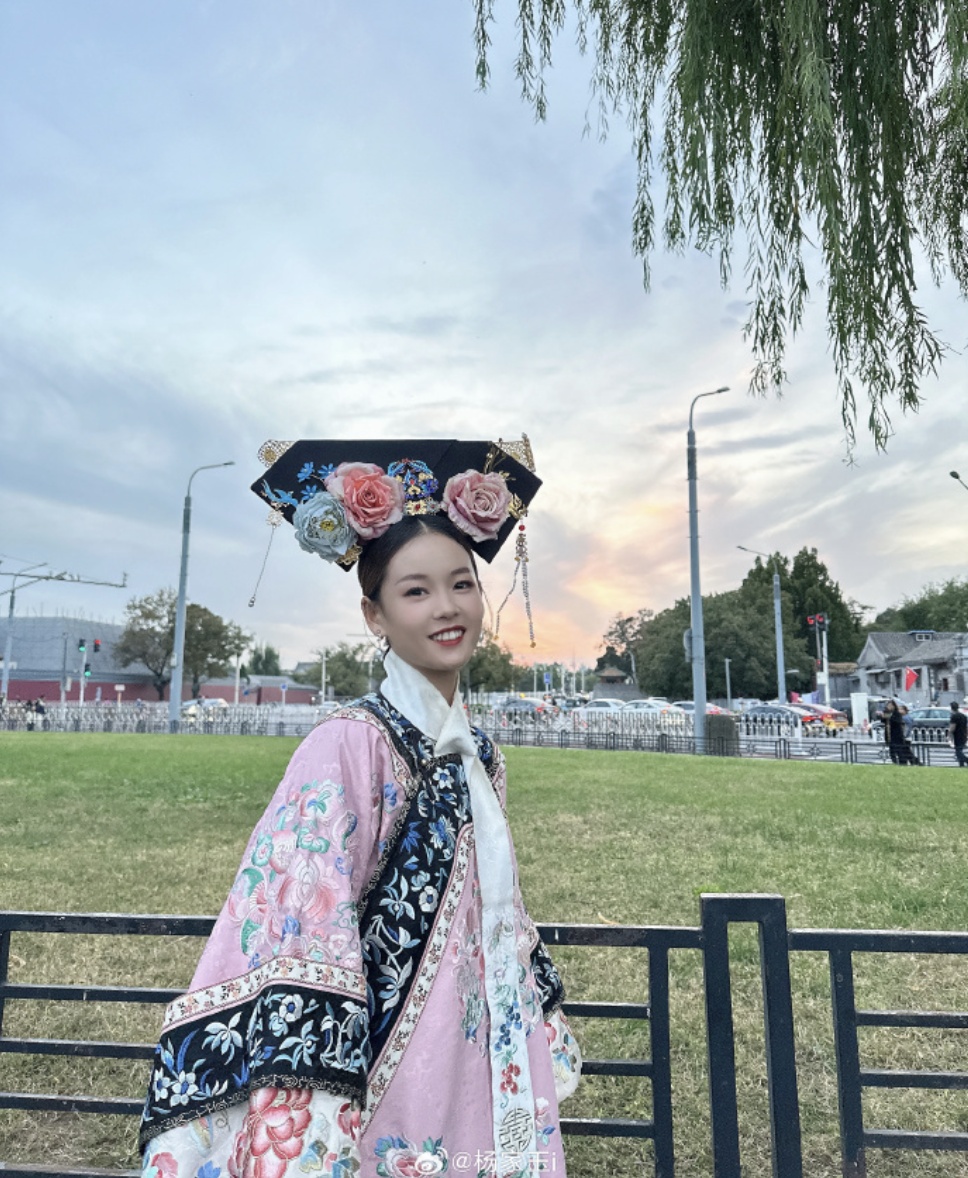 反差太强了！被赞“最美竞走运动员”，杨家玉曾说这句话