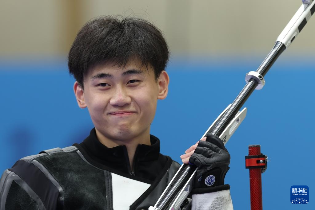 巴黎奥运会 | 射击——男子50米步枪三姿决赛:中国选手刘宇坤夺冠 巴黎奥运会 | 射击——男子50米步枪三姿决赛:中国选手刘宇坤夺冠