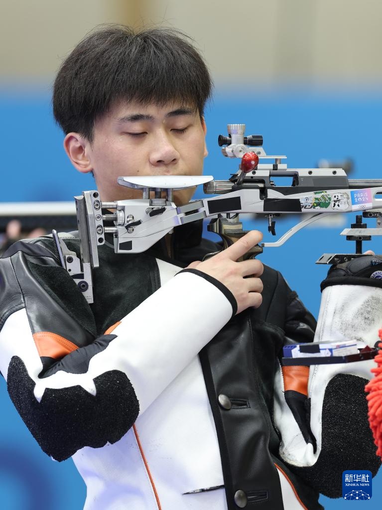 巴黎奥运会 | 射击——男子50米步枪三姿决赛:中国选手刘宇坤夺冠 巴黎奥运会 | 射击——男子50米步枪三姿决赛:中国选手刘宇坤夺冠