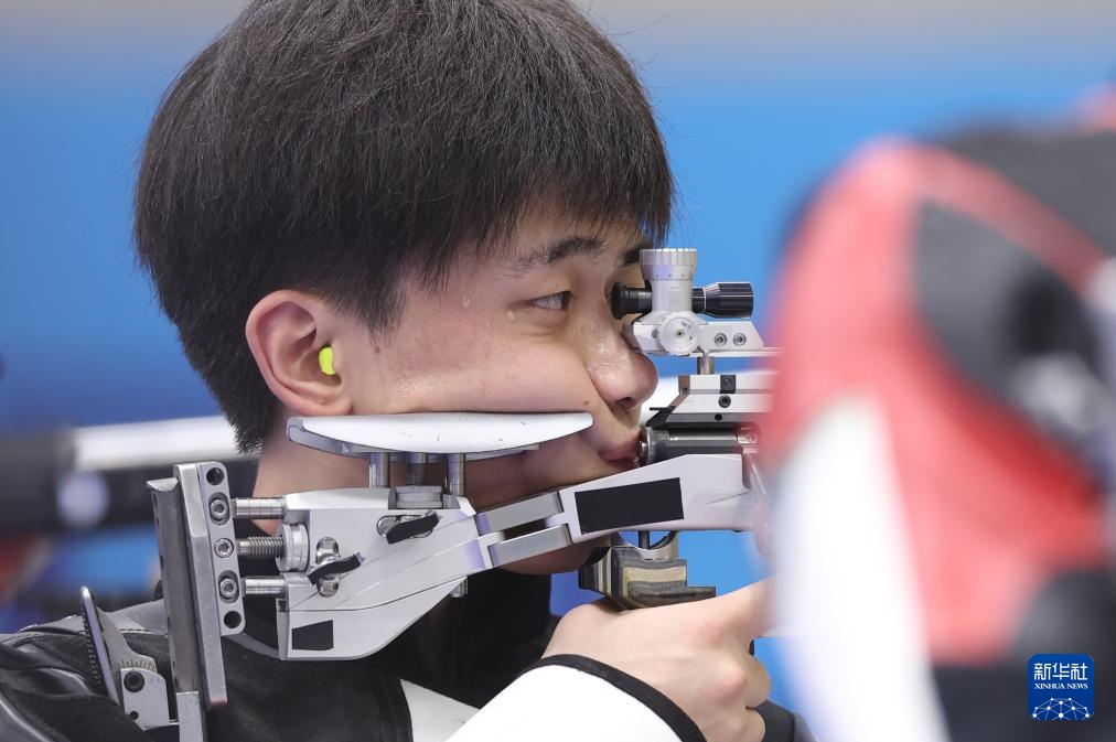 巴黎奥运会 | 射击——男子50米步枪三姿决赛:中国选手刘宇坤夺冠 巴黎奥运会 | 射击——男子50米步枪三姿决赛:中国选手刘宇坤夺冠