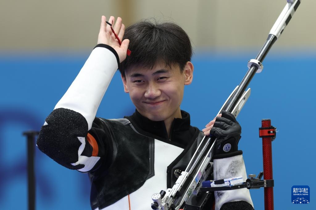 巴黎奥运会 | 射击——男子50米步枪三姿决赛:中国选手刘宇坤夺冠 巴黎奥运会 | 射击——男子50米步枪三姿决赛:中国选手刘宇坤夺冠