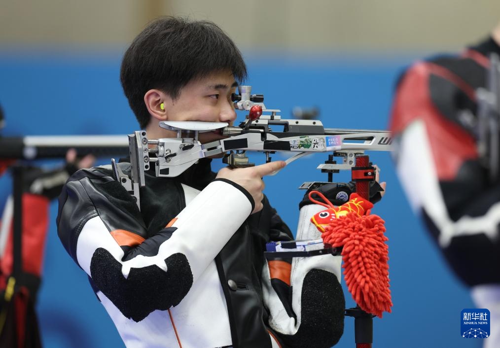 巴黎奥运会 | 射击——男子50米步枪三姿决赛:中国选手刘宇坤夺冠 巴黎奥运会 | 射击——男子50米步枪三姿决赛:中国选手刘宇坤夺冠