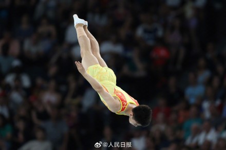 王梓赛男子蹦床银牌