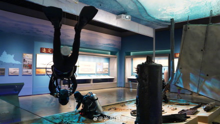 甲午沉舰水下考古成果首次集中展出 甲午沉舰水下考古成果首次集中展出