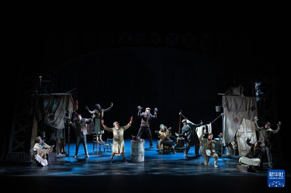 百老汇音乐剧《安妮》在澳门上演 百老汇音乐剧《安妮》在澳门上演