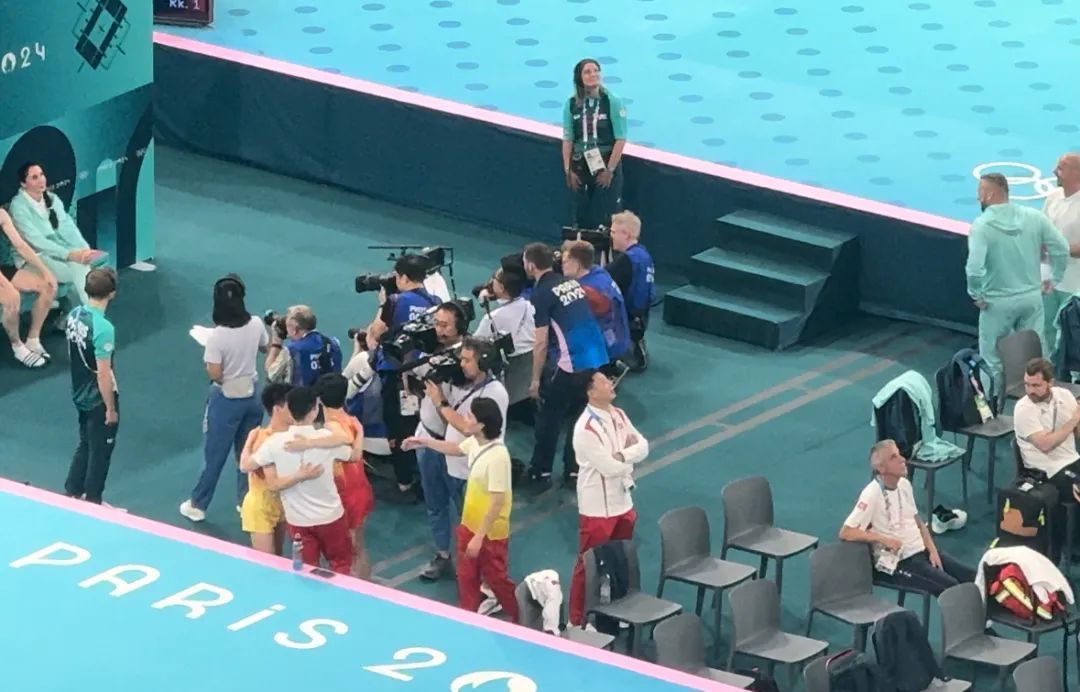 热点|18岁小将,首战奥运会夺银! 热点|18岁小将,首战奥运会夺银!